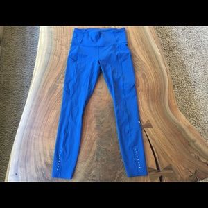 Fast and free lululemon legging